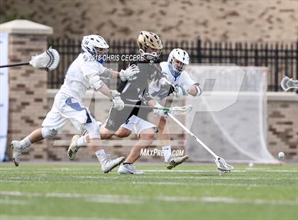 Thumbnail 2 in Islip vs. Westhill (NYSPHSAA Class C Final) photogallery.