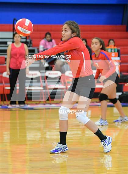 Thumbnail 1 in Luling @ Nixon-Smiley photogallery.