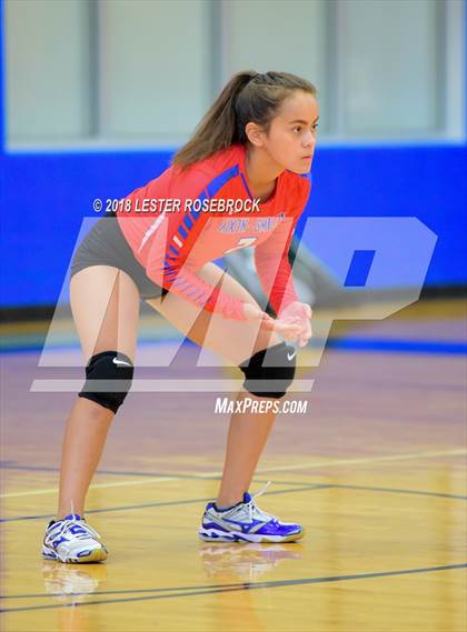 Thumbnail 1 in Luling @ Nixon-Smiley photogallery.