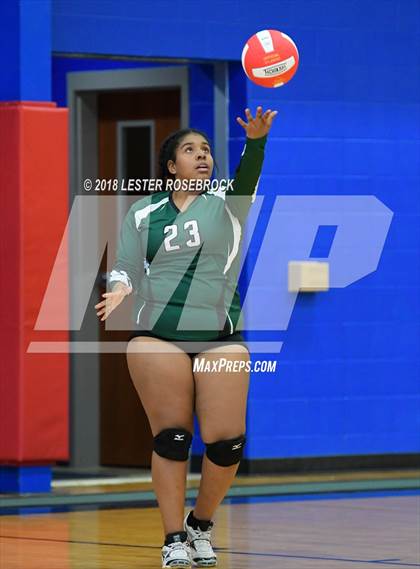 Thumbnail 3 in Luling @ Nixon-Smiley photogallery.