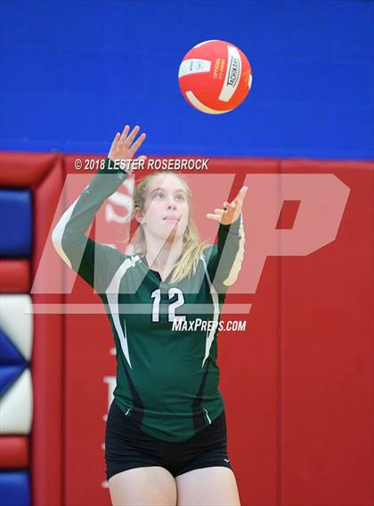 Thumbnail 3 in Luling @ Nixon-Smiley photogallery.