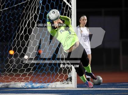 Thumbnail 1 in Folsom @ Vista del Lago photogallery.