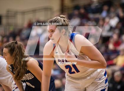 Thumbnail 2 in Paragould vs. Greenwood (AAA 5A Quarterfinal Playoff) photogallery.