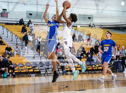 Thumbnail 3 in St. Peter's Prep vs. Lyndhurst (Metro Classic) photogallery.