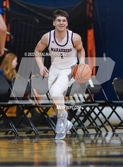 Thumbnail 2 in St. Peter's Prep vs. Lyndhurst (Metro Classic) photogallery.