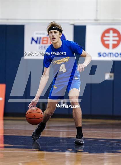 Thumbnail 2 in St. Peter's Prep vs. Lyndhurst (Metro Classic) photogallery.