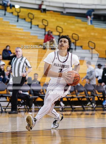Thumbnail 1 in St. Peter's Prep vs. Lyndhurst (Metro Classic) photogallery.