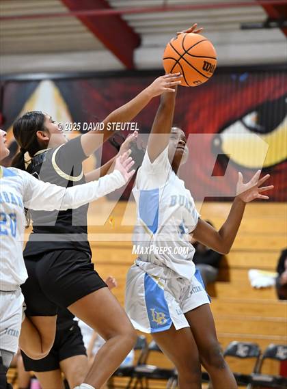 Thumbnail 1 in West vs. Burbank (916 vs. 209 Challenge) photogallery.