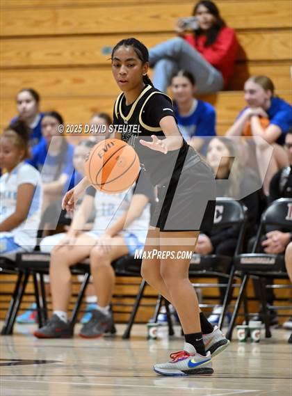 Thumbnail 1 in West vs. Burbank (916 vs. 209 Challenge) photogallery.