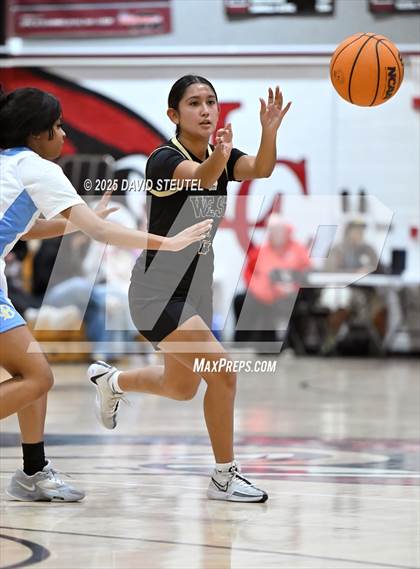 Thumbnail 2 in West vs. Burbank (916 vs. 209 Challenge) photogallery.