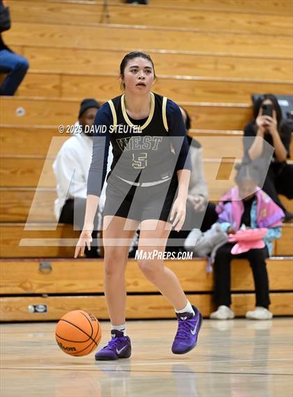 Thumbnail 1 in West vs. Burbank (916 vs. 209 Challenge) photogallery.