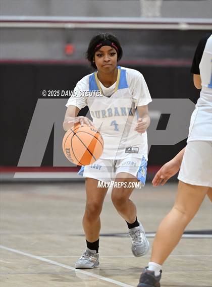 Thumbnail 3 in West vs. Burbank (916 vs. 209 Challenge) photogallery.