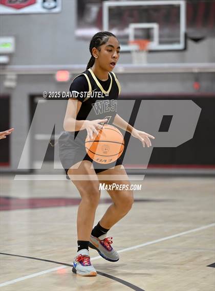 Thumbnail 1 in West vs. Burbank (916 vs. 209 Challenge) photogallery.