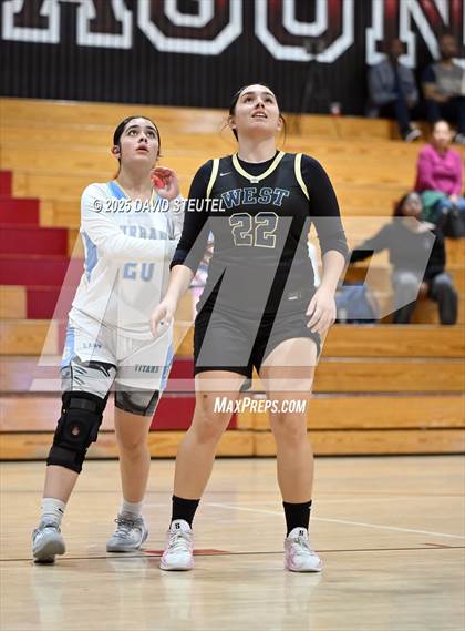 Thumbnail 3 in West vs. Burbank (916 vs. 209 Challenge) photogallery.