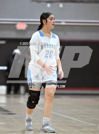 Thumbnail 2 in West vs. Burbank (916 vs. 209 Challenge) photogallery.