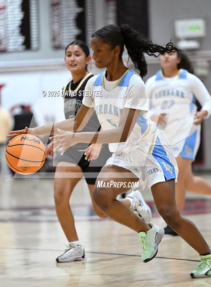 Thumbnail 3 in West vs. Burbank (916 vs. 209 Challenge) photogallery.