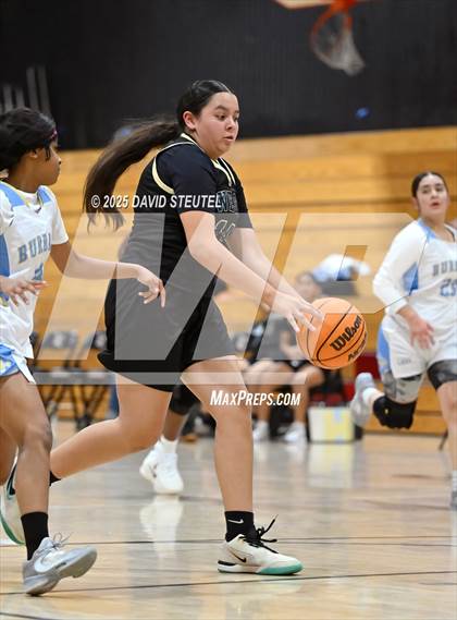 Thumbnail 3 in West vs. Burbank (916 vs. 209 Challenge) photogallery.