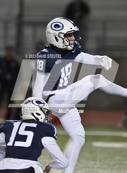 Thumbnail 2 in Los Gatos vs. Central Valley Christian (CIF State D2A Final) photogallery.