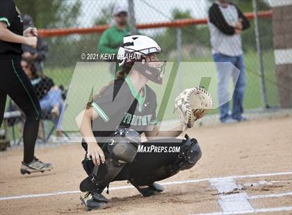 Thumbnail 3 in Guerin Catholic vs Yorktown (IHSAA Sectional Championship) photogallery.