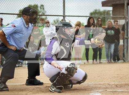 Thumbnail 3 in Guerin Catholic vs Yorktown (IHSAA Sectional Championship) photogallery.