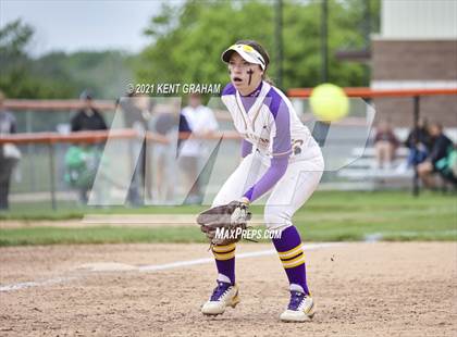Thumbnail 2 in Guerin Catholic vs Yorktown (IHSAA Sectional Championship) photogallery.