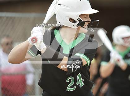 Thumbnail 1 in Guerin Catholic vs Yorktown (IHSAA Sectional Championship) photogallery.
