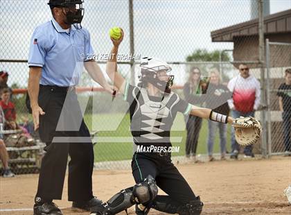 Thumbnail 1 in Guerin Catholic vs Yorktown (IHSAA Sectional Championship) photogallery.