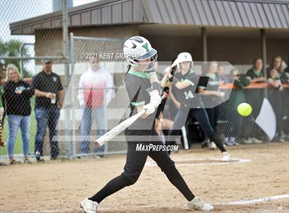 Thumbnail 1 in Guerin Catholic vs Yorktown (IHSAA Sectional Championship) photogallery.