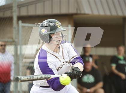 Thumbnail 1 in Guerin Catholic vs Yorktown (IHSAA Sectional Championship) photogallery.