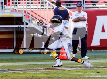 Thumbnail 1 in Wilcox vs Los Altos (Levi's Stadium Friday Night Series) photogallery.