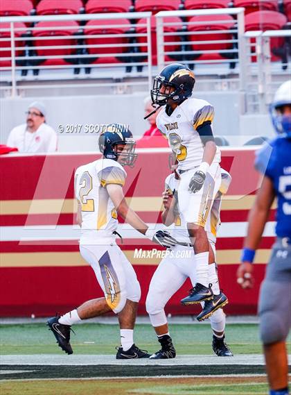 Thumbnail 2 in Wilcox vs Los Altos (Levi's Stadium Friday Night Series) photogallery.