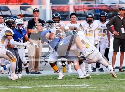 Thumbnail 2 in Wilcox vs Los Altos (Levi's Stadium Friday Night Series) photogallery.