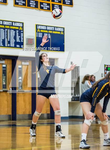 Thumbnail 3 in Courtland @ Loudoun County (VHSL 4A Regional) photogallery.