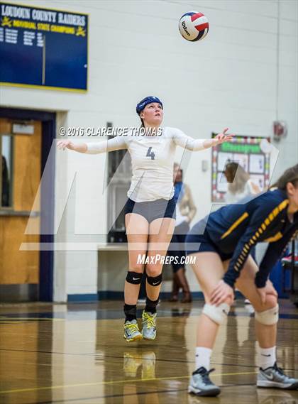 Thumbnail 2 in Courtland @ Loudoun County (VHSL 4A Regional) photogallery.