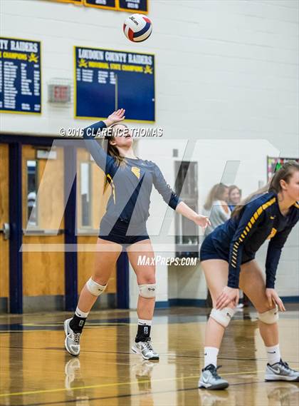 Thumbnail 1 in Courtland @ Loudoun County (VHSL 4A Regional) photogallery.