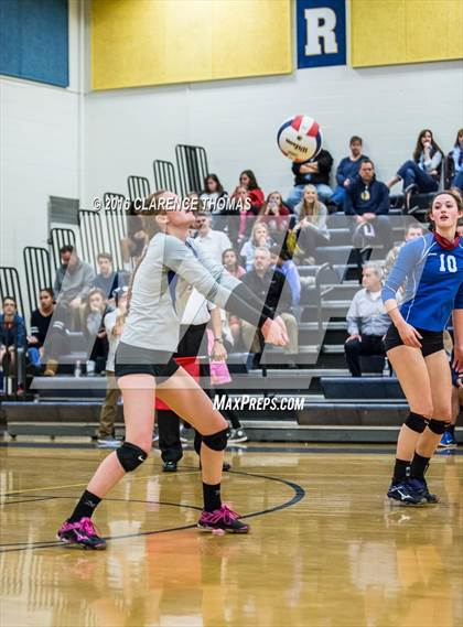 Thumbnail 2 in Courtland @ Loudoun County (VHSL 4A Regional) photogallery.