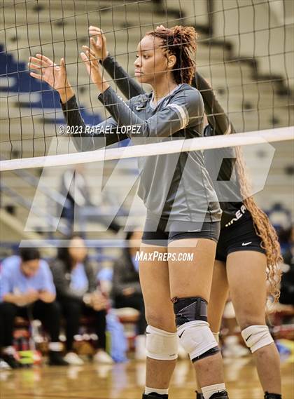 Thumbnail 2 in Randle vs. Galena Park photogallery.