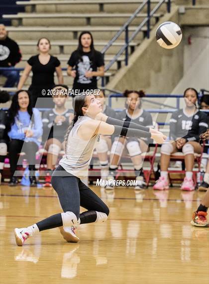 Thumbnail 1 in Randle vs. Galena Park photogallery.