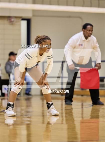 Thumbnail 3 in Randle vs. Galena Park photogallery.