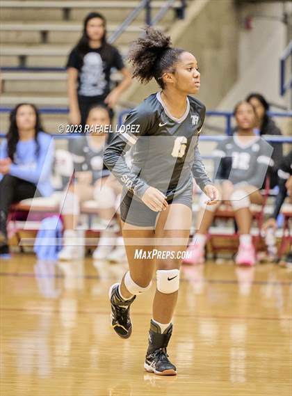 Thumbnail 1 in Randle vs. Galena Park photogallery.