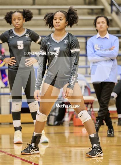 Thumbnail 2 in Randle vs. Galena Park photogallery.