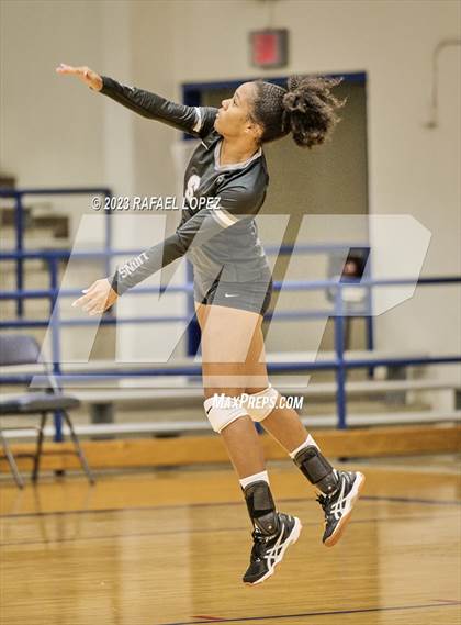 Thumbnail 1 in Randle vs. Galena Park photogallery.