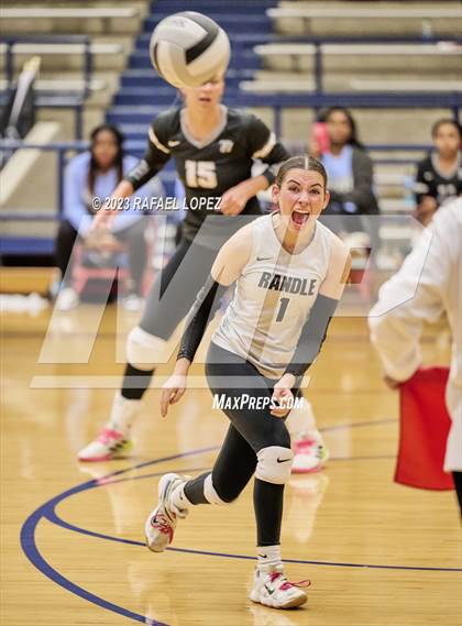 Thumbnail 3 in Randle vs. Galena Park photogallery.