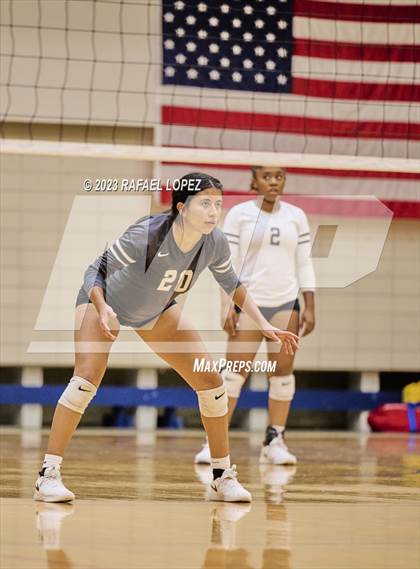Thumbnail 3 in Randle vs. Galena Park photogallery.