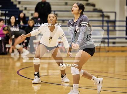 Thumbnail 2 in Randle vs. Galena Park photogallery.