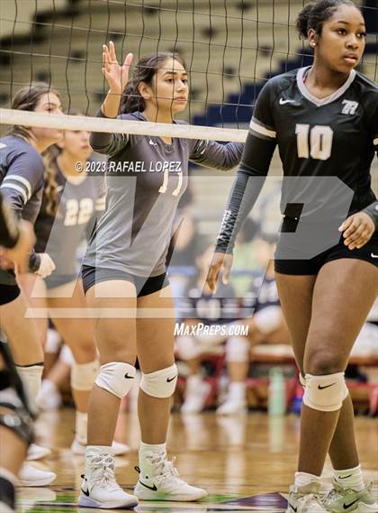 Thumbnail 1 in Randle vs. Galena Park photogallery.
