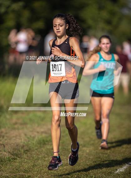 Thumbnail 1 in Fleet Feet Relays photogallery.