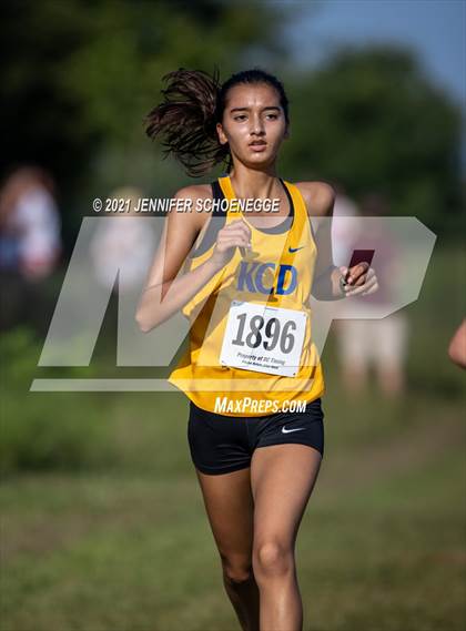 Thumbnail 2 in Fleet Feet Relays photogallery.