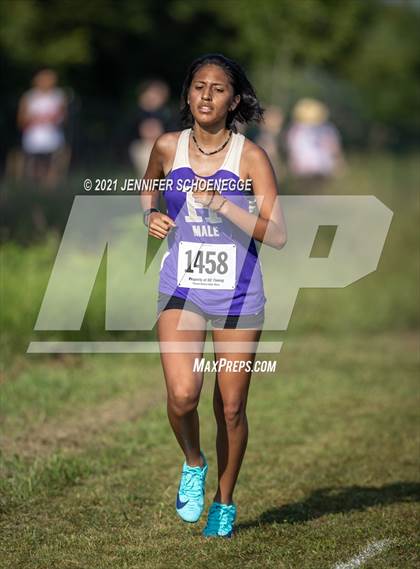 Thumbnail 1 in Fleet Feet Relays photogallery.