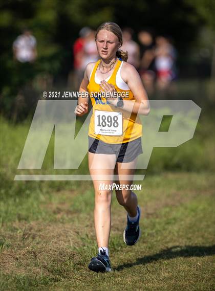 Thumbnail 1 in Fleet Feet Relays photogallery.